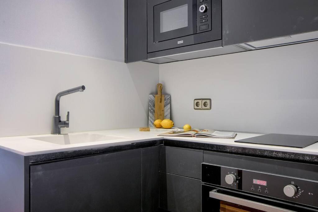 Great Flat In The Center Of Madrid-Comend-3-I Buitenkant foto