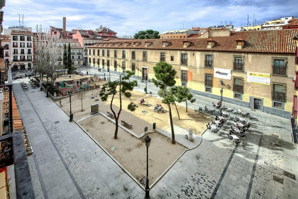 Great Flat In The Center Of Madrid-Comend-3-I Buitenkant foto