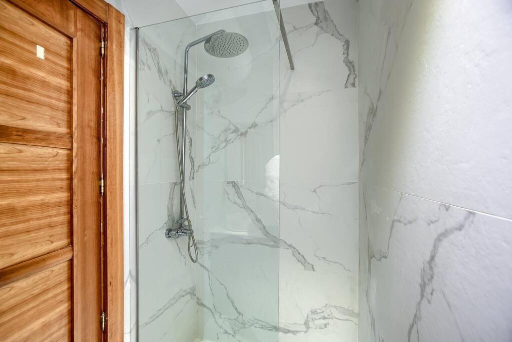 Great Flat In The Center Of Madrid-Comend-3-I Buitenkant foto